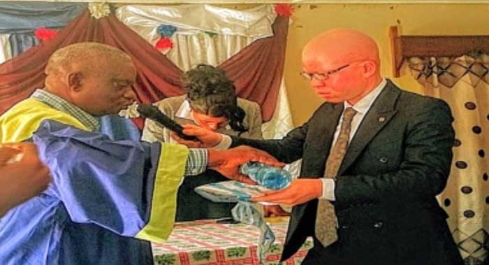 RDC. Mweneditu : le livre “La voie de la réconciliation” porté sur les fonts Baptimaux