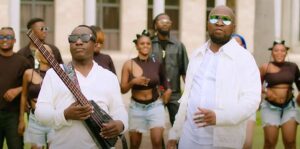 Congo. Instant détente avec Espe Bass feat. Extra Musica dans…