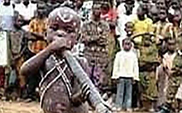 Congo/DEPARTEMENT DU NIARI : Mossendjo vibrera au rythme du festival des rites initiatiques de la Louessé