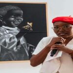 Exposition : Sarah Paul peint la lumière dans l’ombre des…