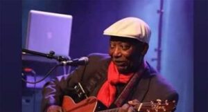 La virtuosité du guitariste Nedule alias Papa Noël évoquée par…