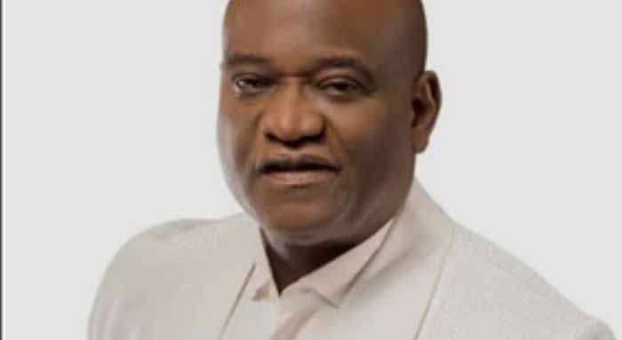 Nyoka Longo parmi les invités de Fally Ipupa au Stade de France