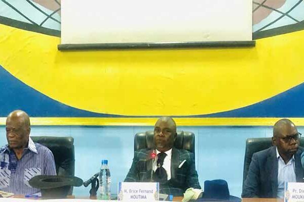 Littérature : « Le fruit du singe » présenté au public