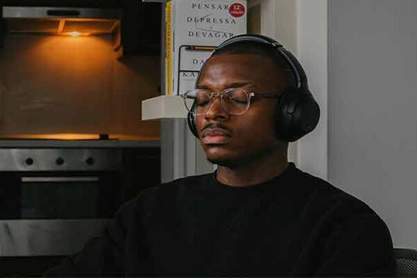 Construire une carrière musicale durable : penser au-delà du succès immédiat